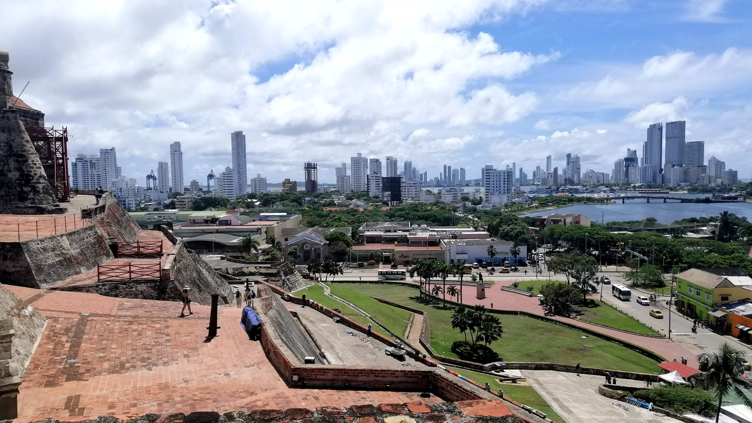 Cartagena de Indias Colombia Una guía de la ciudad • Viaja en blog Cartagena de Indias Colombia Una guía de la ciudad • Viaja en blog