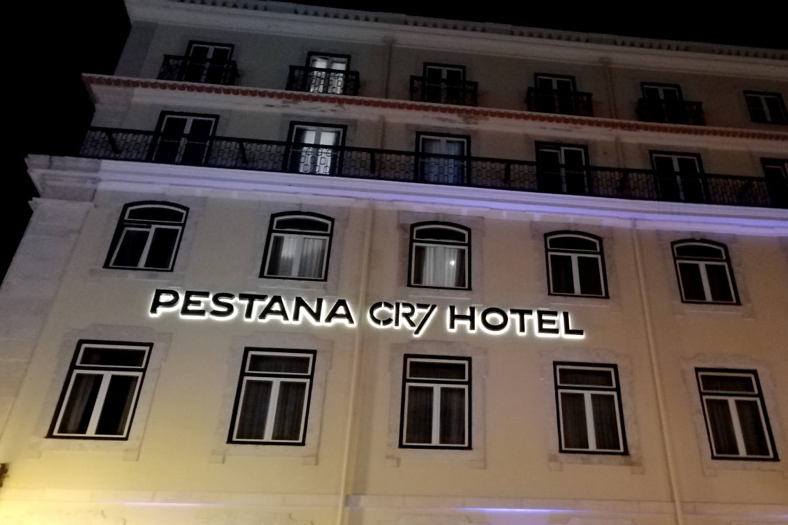 hotel de cristiano ronaldo lisboa
