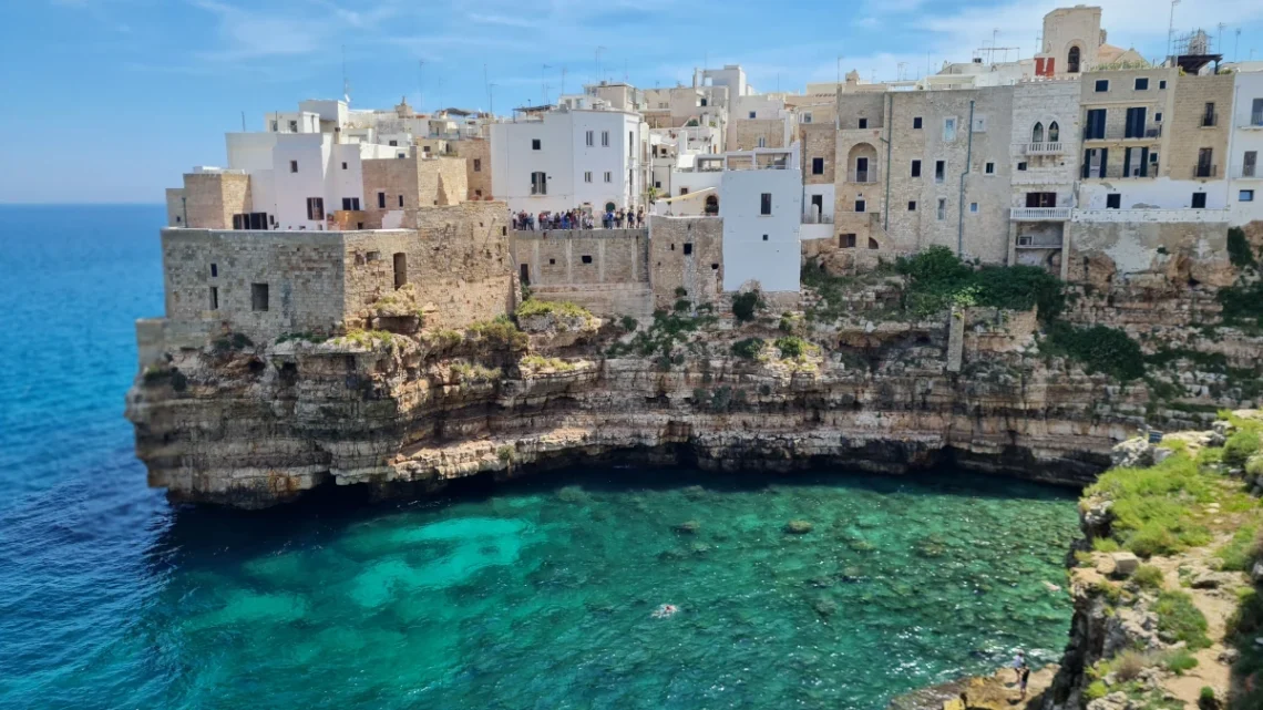 mejores pueblos que ver en puglia polignano a mare